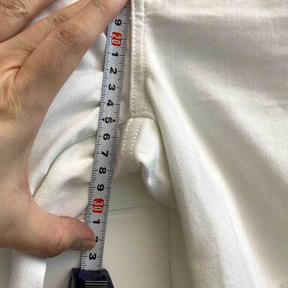 American Eagle Hi-Rise Jegging Jeans - Picture 13 of 16